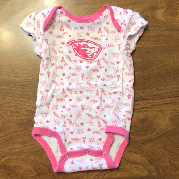 Other - Oregon State beavers onesie, brand new.